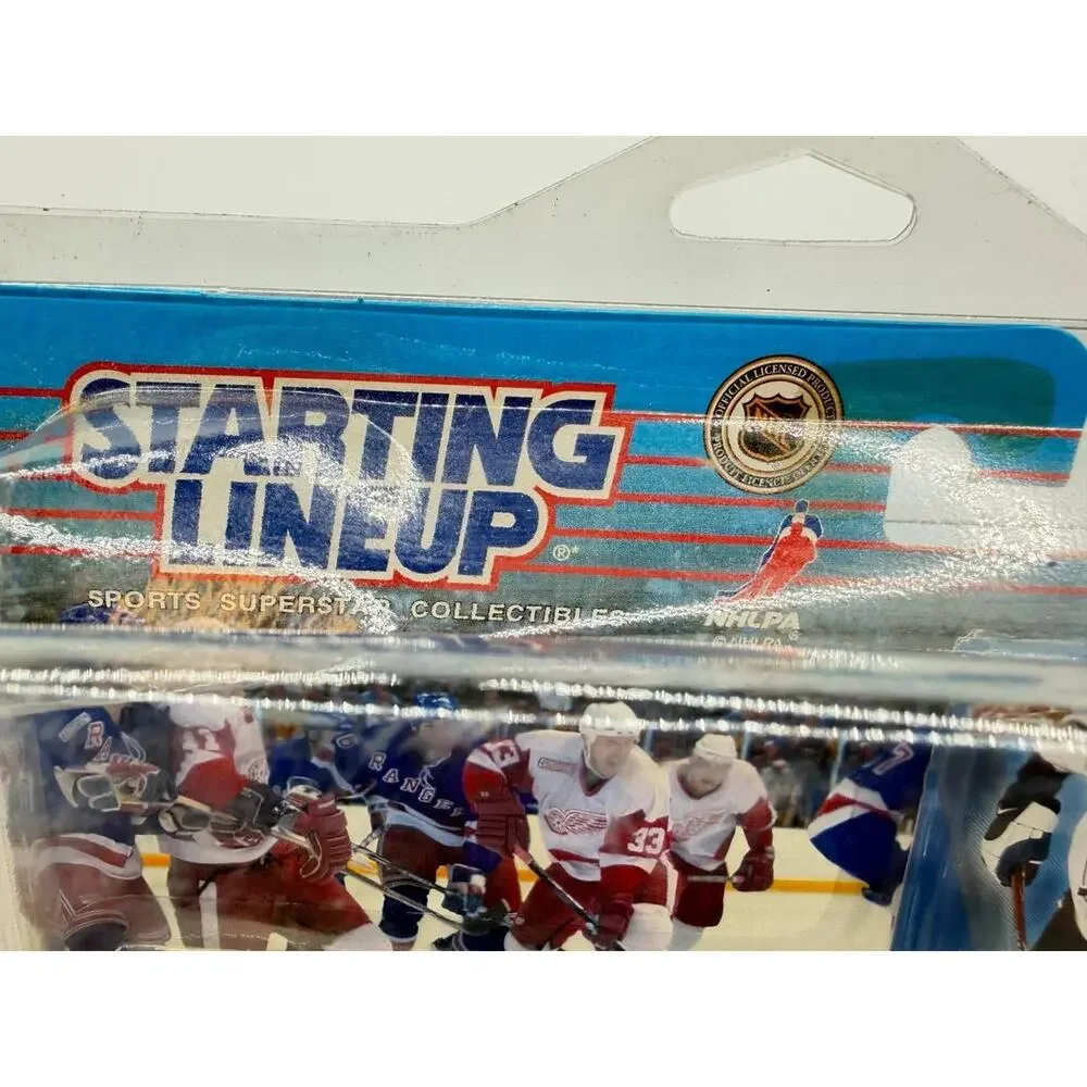 2000 Starting Lineup Vincent Lecavalier Tampa Bay NHL Figure Card New